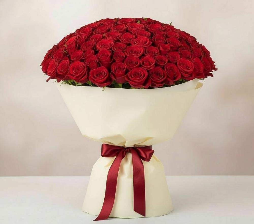 Букет 101 Красная роза Милано в Миатли