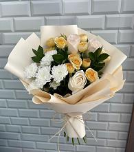 Букет цветов из:  Розы и Хризантемы в Миатли