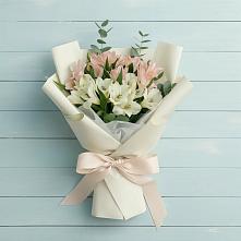Букет цветов из:  Альстромерии в Миатли