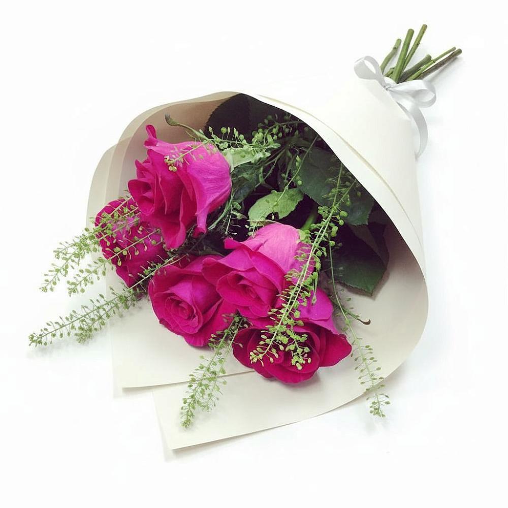 Букет цветов из: Розы в Миатли