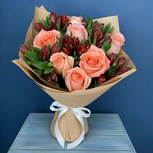 Букет цветов из:  Розы и Альстромерии #REPLACE_PRED# Миатли