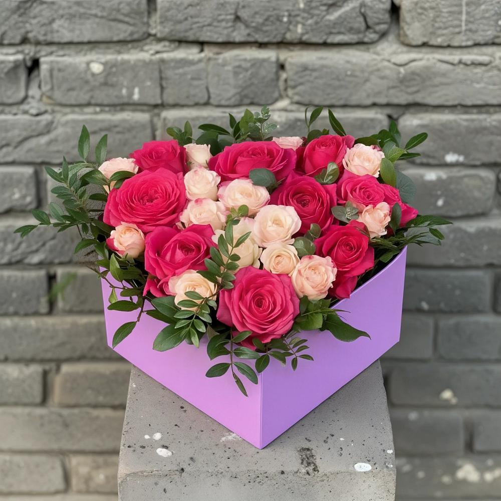 Цветочная композиция из Розы в коробке в Миатли