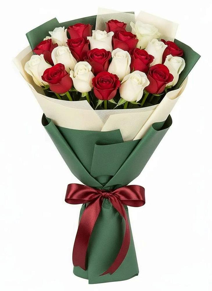Букет Микс из красных и белых роз в Миатли