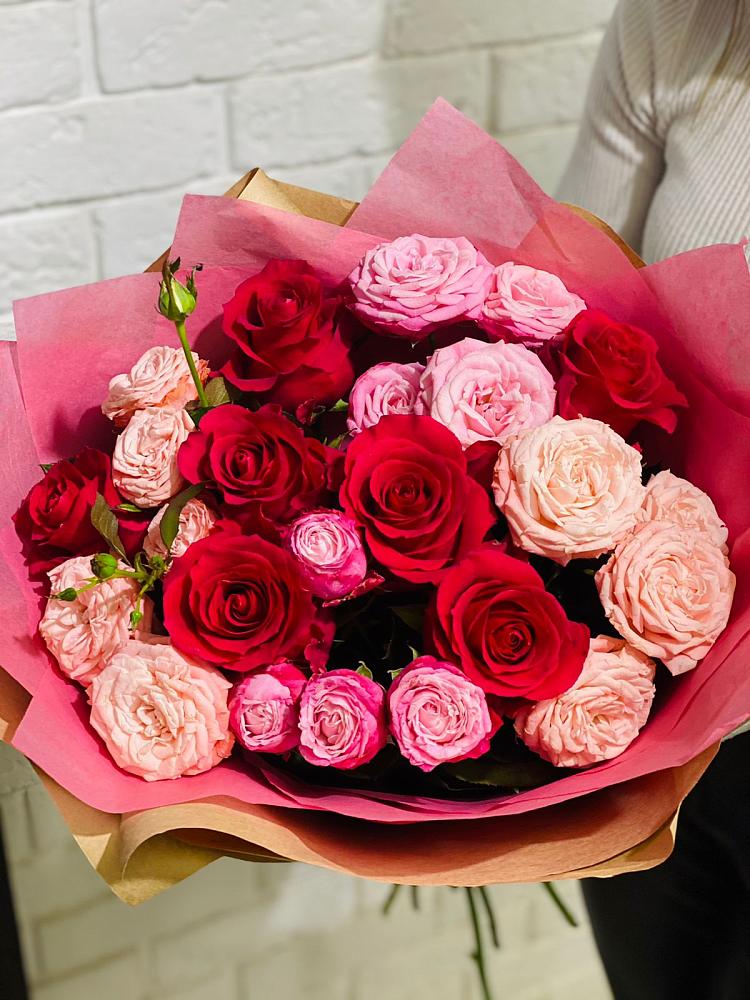 Букет цветов из: Розы в Миатли