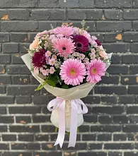 Букет цветов из:  Герберы и Хризантемы в Миатли