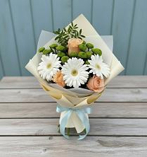 Букет цветов из:  Герберы, Розы и Хризантемы в Миатли