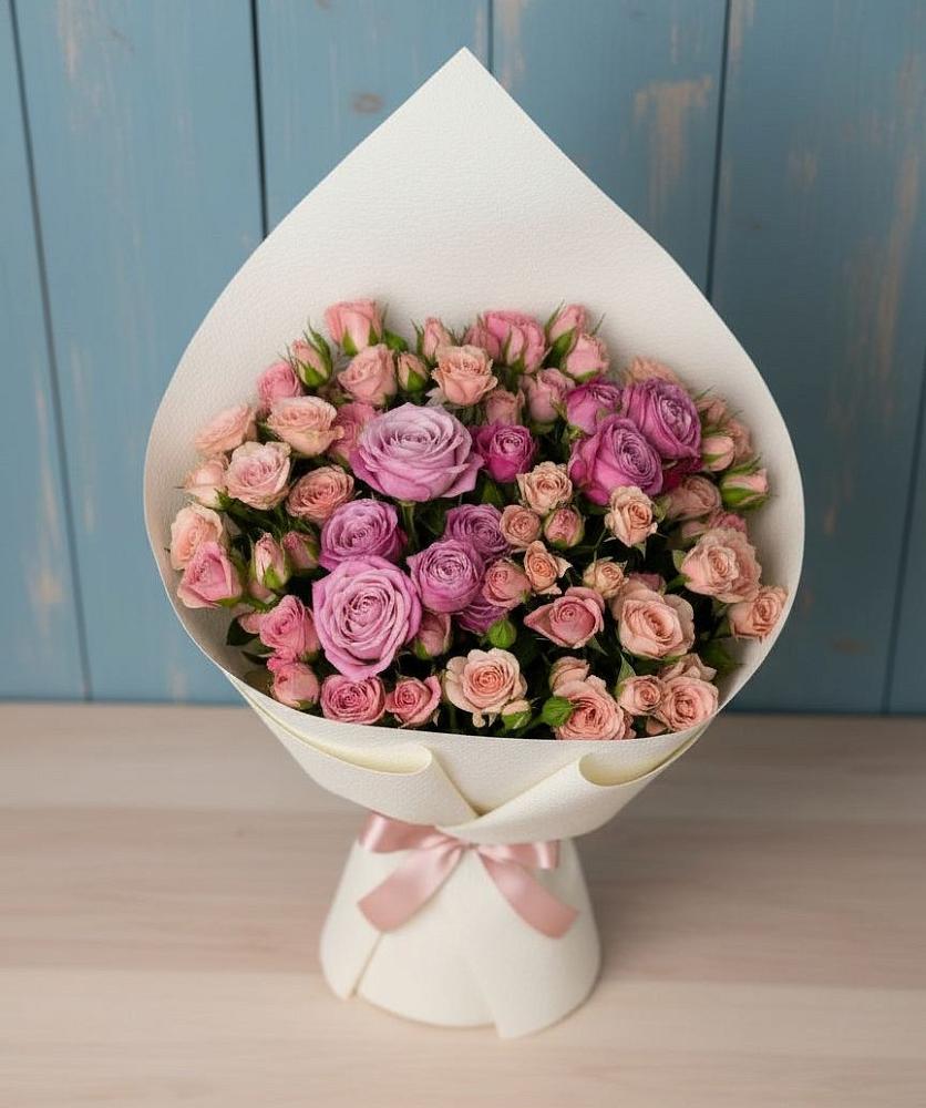 Букет цветов из: Розы в Миатли