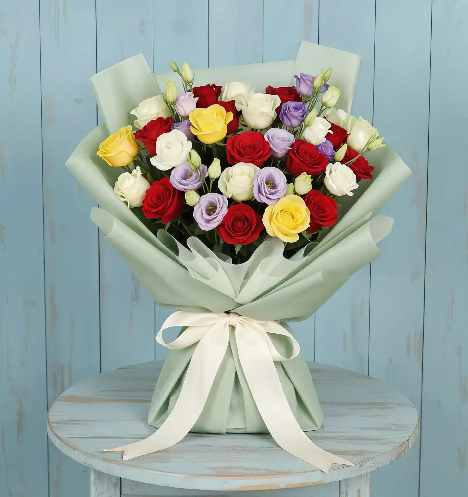 Букет цветов из: Розы в Миатли