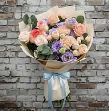 Букет цветов из:  Розы, Лизиантусы и Гвоздики в Миатли